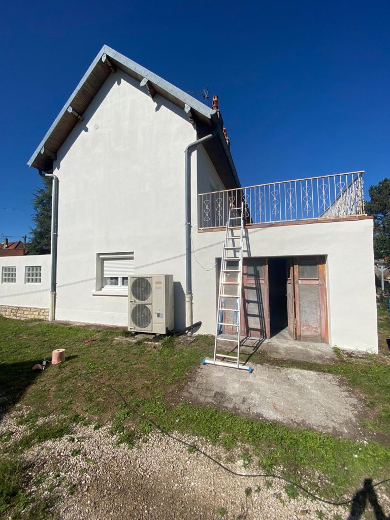 Ravalement de Façade Authumes